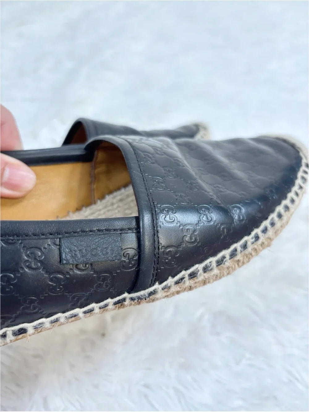 Gucci Black Embossed Leather slip on Espadrille Flats size 39 women - Picture 4 of 14